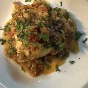 Filete de mero al ajillo