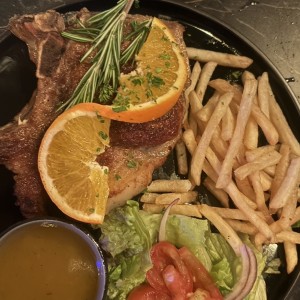 Filete de Res en Salsa de Vino Tinto