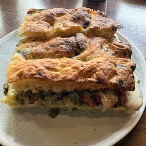 Sandwich de pastrami en focaccia