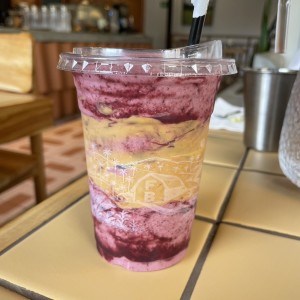PB Berry Smoothie