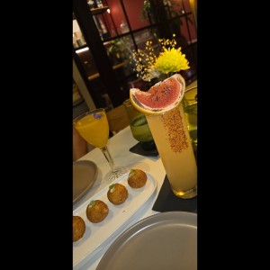happy hour y croquetas de bacalao