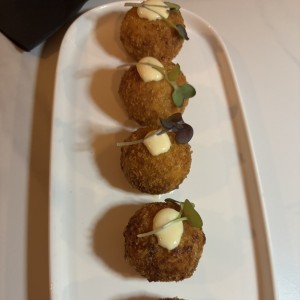 Croquetas de chorizo 