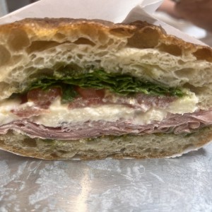 Focaccia de mortadella 