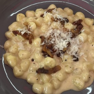 gnocchi a la carbonara 