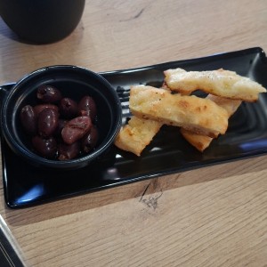 ENTRATE - Focaccia Pugliense