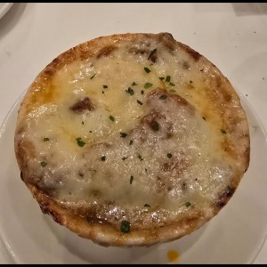 sopa de cebolla 