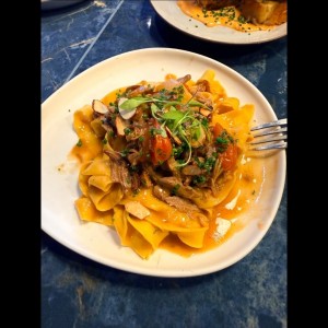 parpadelle de ragu de pato