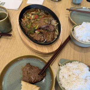 Filete de res sizzling
