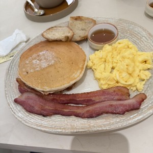 DESAYUNOS - AMERICANO