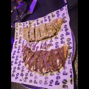 calzone de pistachos y chocolate