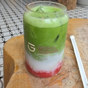 Strawberry matcha