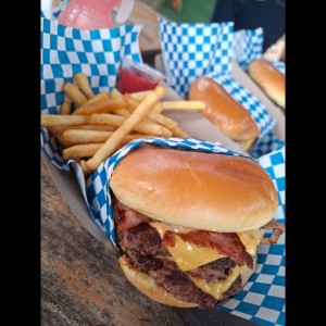 Bacon Cheese Burger 