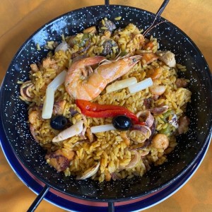 Paella Marinera (Solo Mariscos)