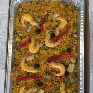 paella de mariscos .