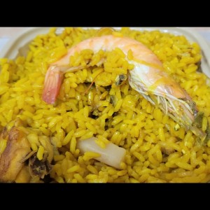 paella de la casa