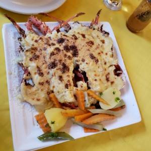 Langosta gratinada
