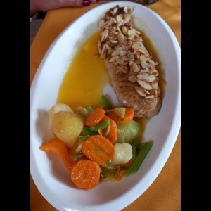 Corvina en Mantequilla de almendra