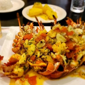 Platos Recomendados - Langosta al Ajillo
