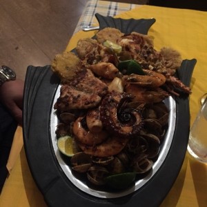 Parrilada de mariscos