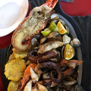 Parrillada de mariscos