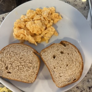 Desayuno bufet