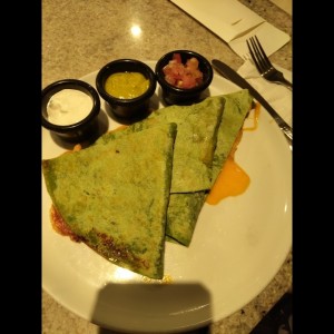 FAVORITOS - Quesadilla de Pollo