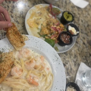 FAVORITOS - Fetuccini Alfredo