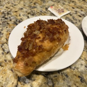 Croissant con bacon