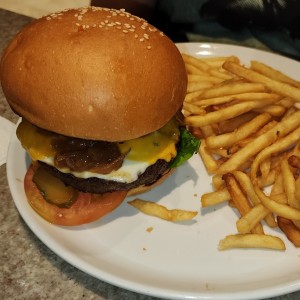EMPAREDADOS - Las hadas cheeseburger