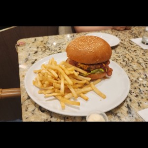 hamburguesa especial las hadas