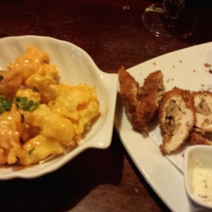 Camarones spicy y Pollo con nueces