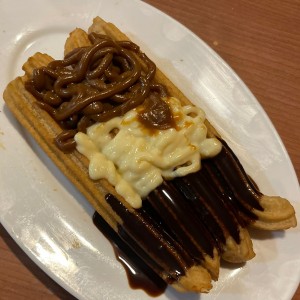 churros sencillos trio de sabores. (estan mejor los rellenos)