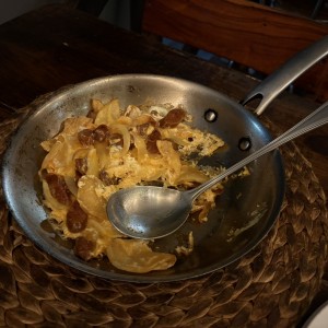 Huevos Rotos con Chistorra
