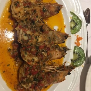 Langostinos al ajillo