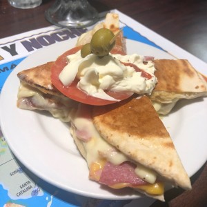 Especial del Prado en pan pita