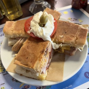Emparedados /Sandwiches - Especial Del Prado