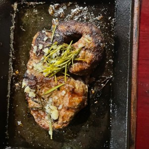 Filete de Res Bucaneros a la Parrilla