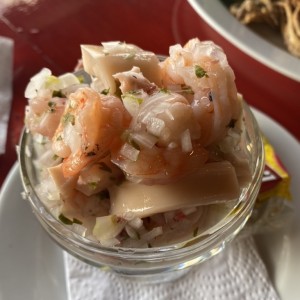 Entradas - Ceviche Mixto