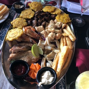 bandeja tierra mar