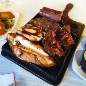 ESPECIALIDADES - PARRILLADA ARGENTINA FUSIÓN