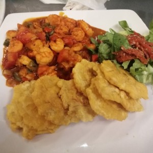 Camarones a la criolla
