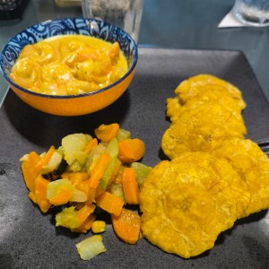 Camarones al coco y curry