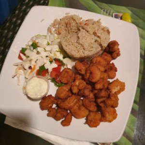 camarones apanados con arroz pencas