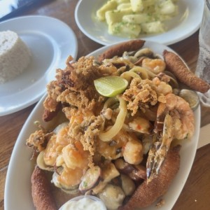 Mixto de Mariscos a la Plancha o al ajillo