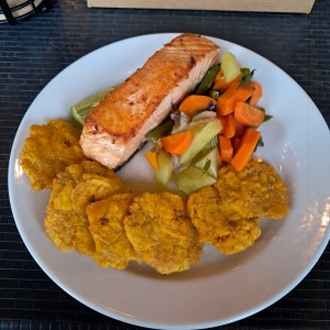 Salmón a la Plancha