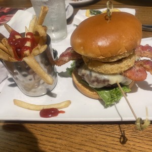 FRIDAYS SIGNATURE WHISKEY-GLAZED BURGER