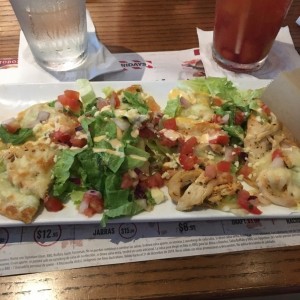 Quesadillas de pollo