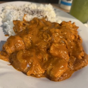 Salteados - Pollo al Maní