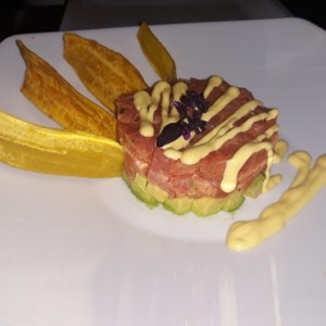 Piqueos - Maguro tartar