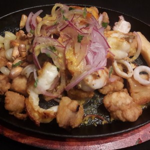 Ceviche caliente